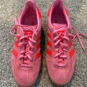 Adidas Gazelle Beam Pink women’s size 9